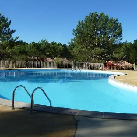Villa de vacances sous les pins Hébergement de vacances *